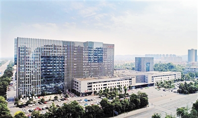 厚德精医仁爱至善,厚德精医笃行博爱