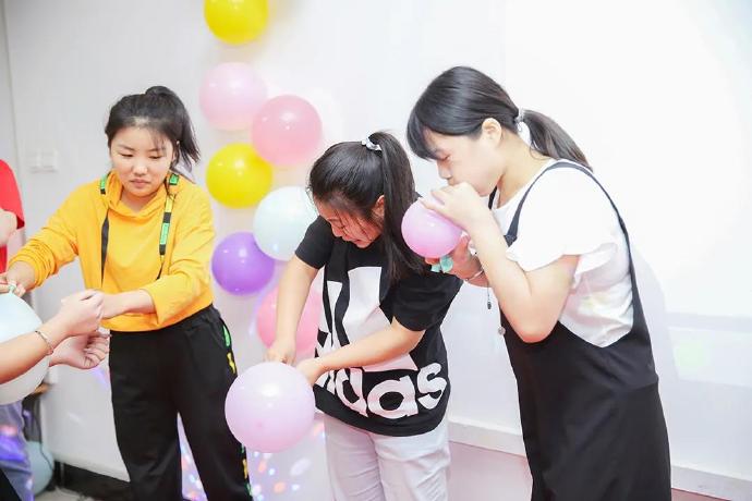 当生日遇上中秋，万茗堂生日节又会碰撞怎样的火花？