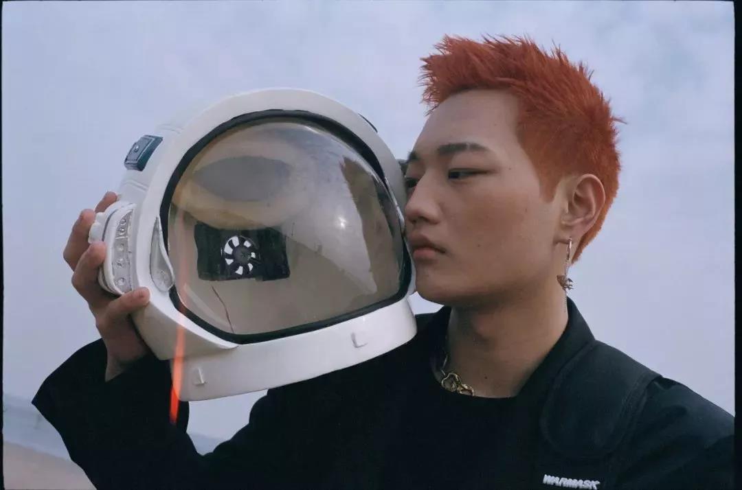 上海草莓基地挖草莓苗,超级草莓上海