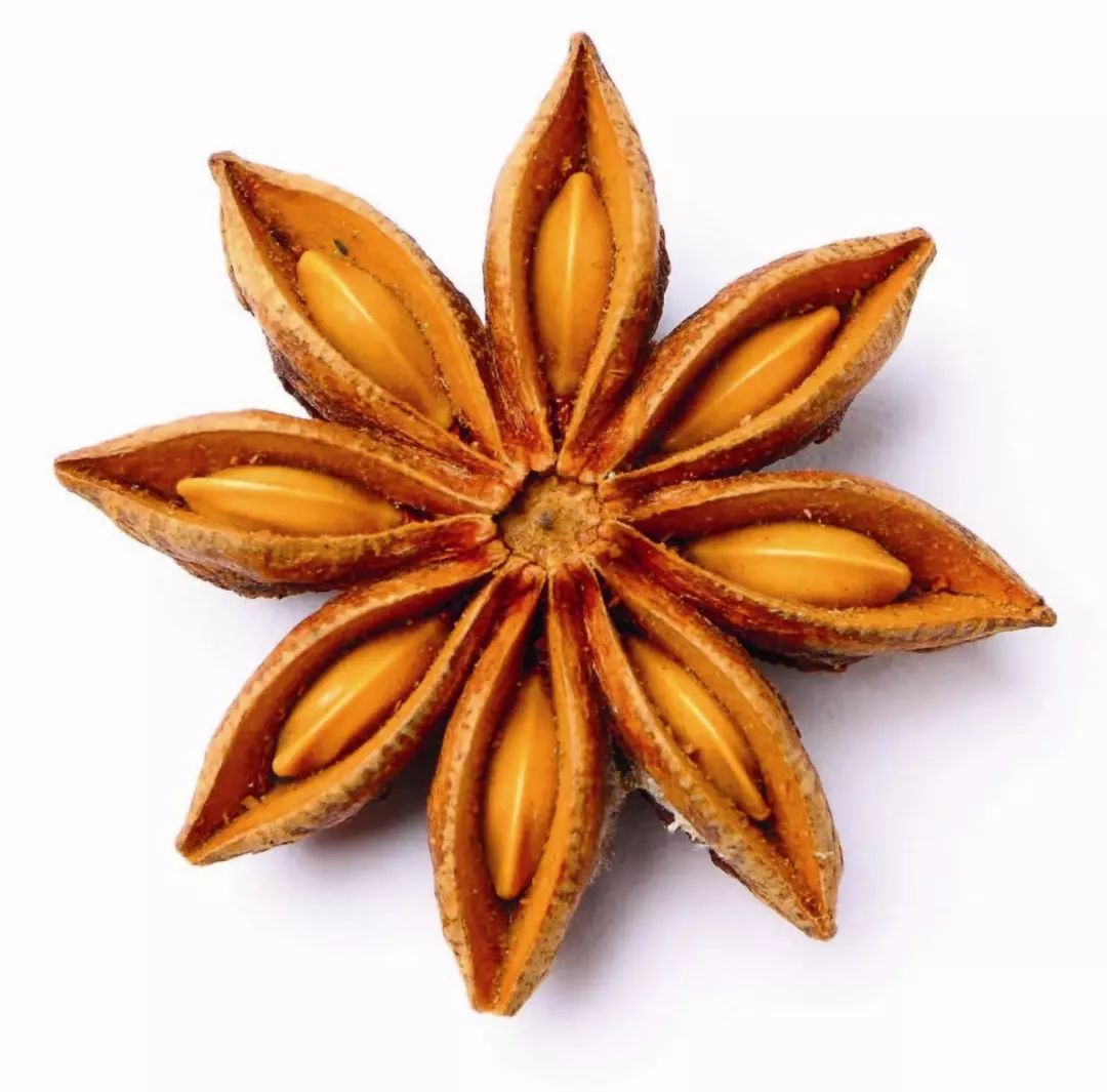 烈酒的“怪味”能有多野？豆酱、松脂、八角、消毒水……