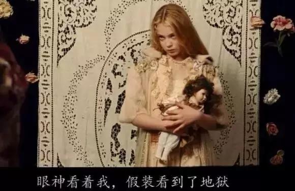 对着小孩的脸拍的视频,给孩子拍照事件