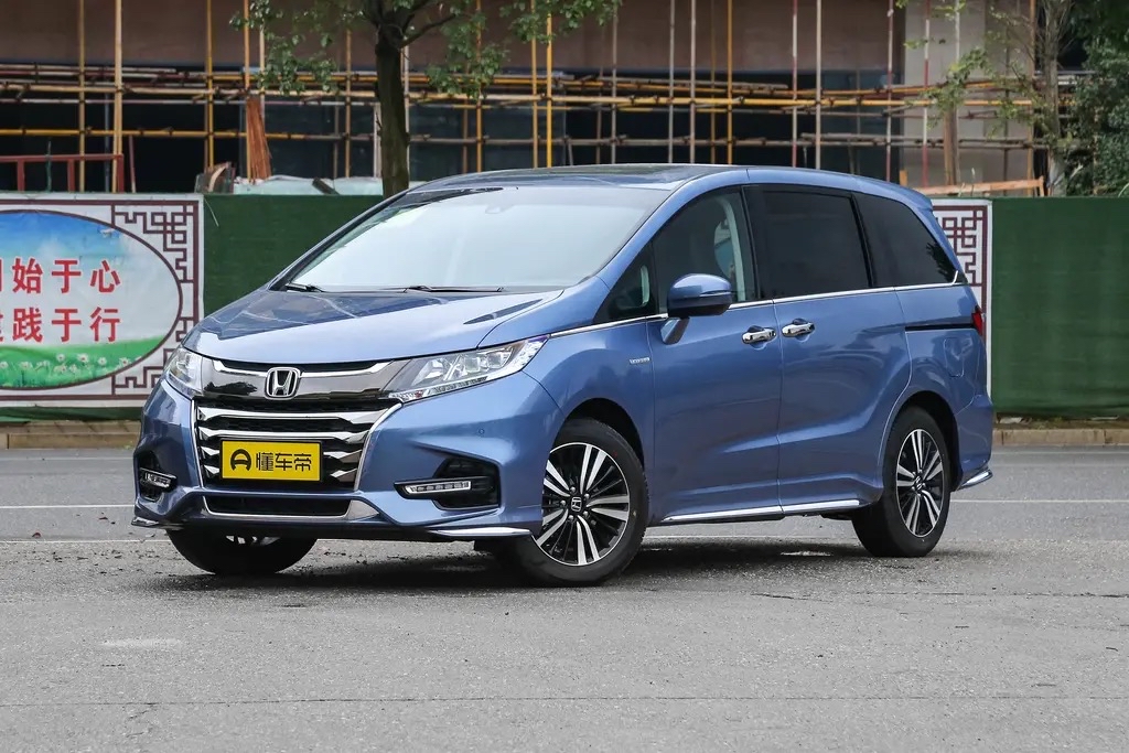 奥德赛水箱漏水位置图解,奥德赛后座顶棚漏水