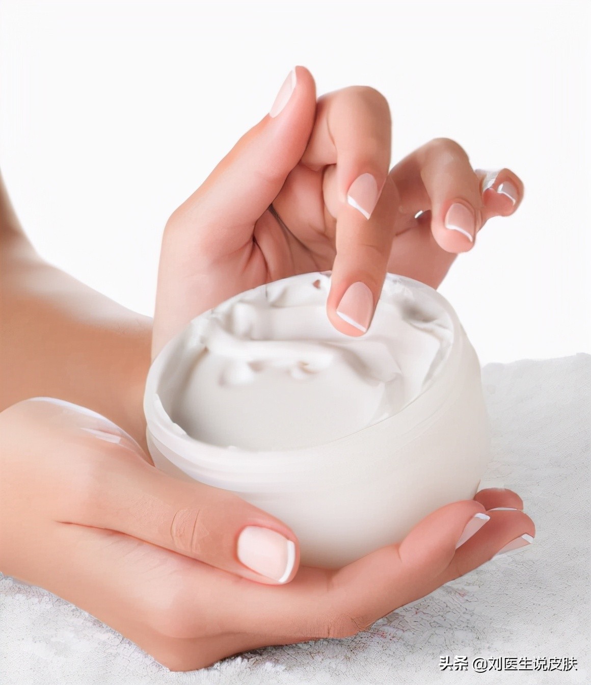 冬季双腿皮肤干燥发痒怎么办,一到冬天皮肤干燥怎么治好