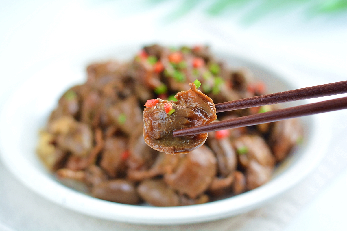 鸡杂用什么大料去腥增香,四川火爆鸡杂怎么处理才能去腥