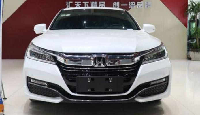 2010年雅阁8代2.0二手车多少钱,二手车雅阁哪款性价比高