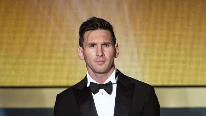 对过去25年的所有金球奖得主进行排名，2012年的梅西夺魁