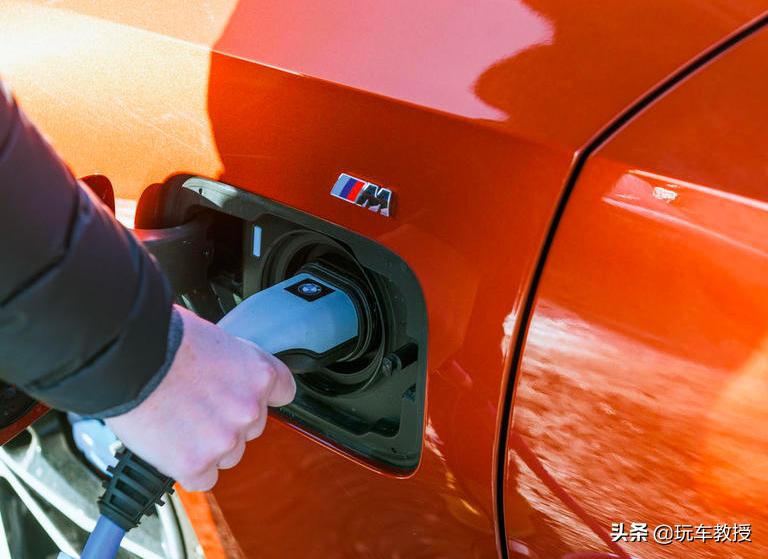 期待已久的平民轿车全新亮相,8年15万公里质保以哪个为底