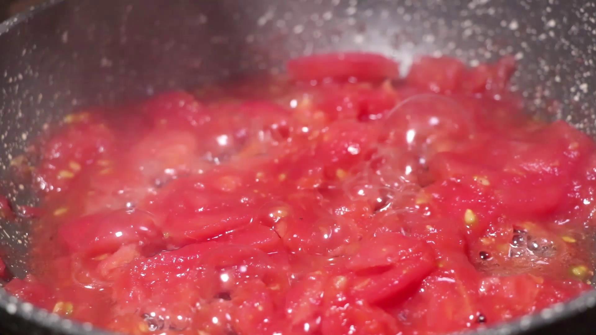 如何自制番茄酱？手把手教你，步骤详细清楚，无任何添加剂