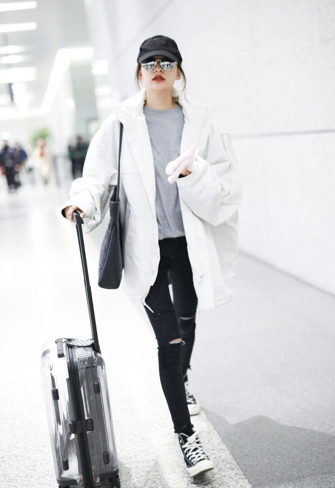 机场女王杨幂,机场女王戚薇杨幂