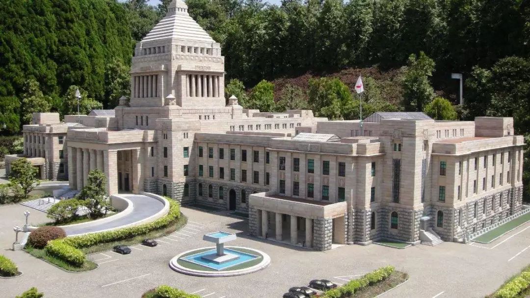 日本国简介,日本面积相当中国哪个省