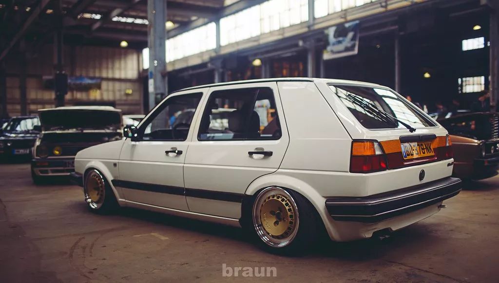 名鞋恒久远经典,经典永流传美丽恒久远