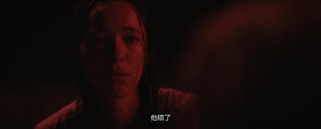 丈夫离奇自杀，竟化作鬼魂留在家中？看一眼镜子，没那么简单……