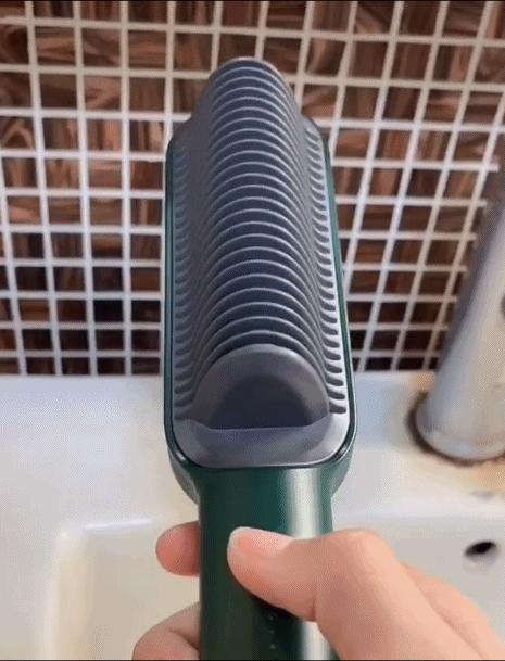 大额头女40岁适合烫什么发型,适合四十岁女人发量少的减龄发型