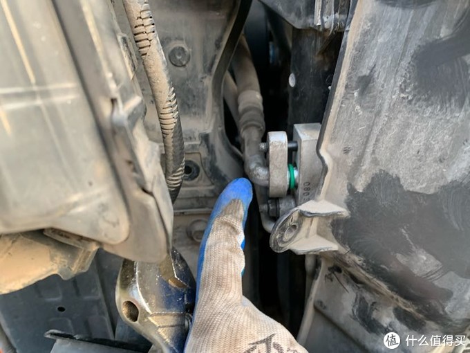 冷凝器冲坏了怎么办,自己更换冷凝器