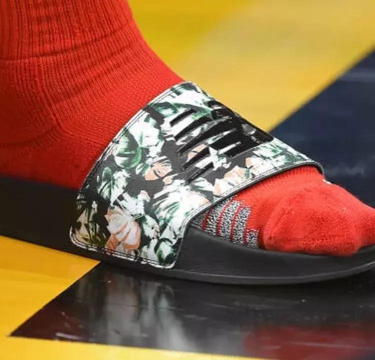 nba球星今日上脚库里,nba球星今日上脚球鞋