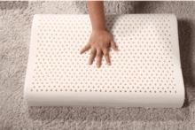 假乳胶枕致癌吗,睡假乳胶枕会头疼么