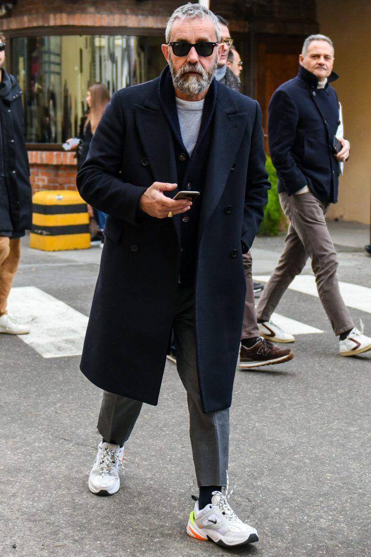 你会买2双一样的鞋子吗,你会买一千块钱一双的鞋吗