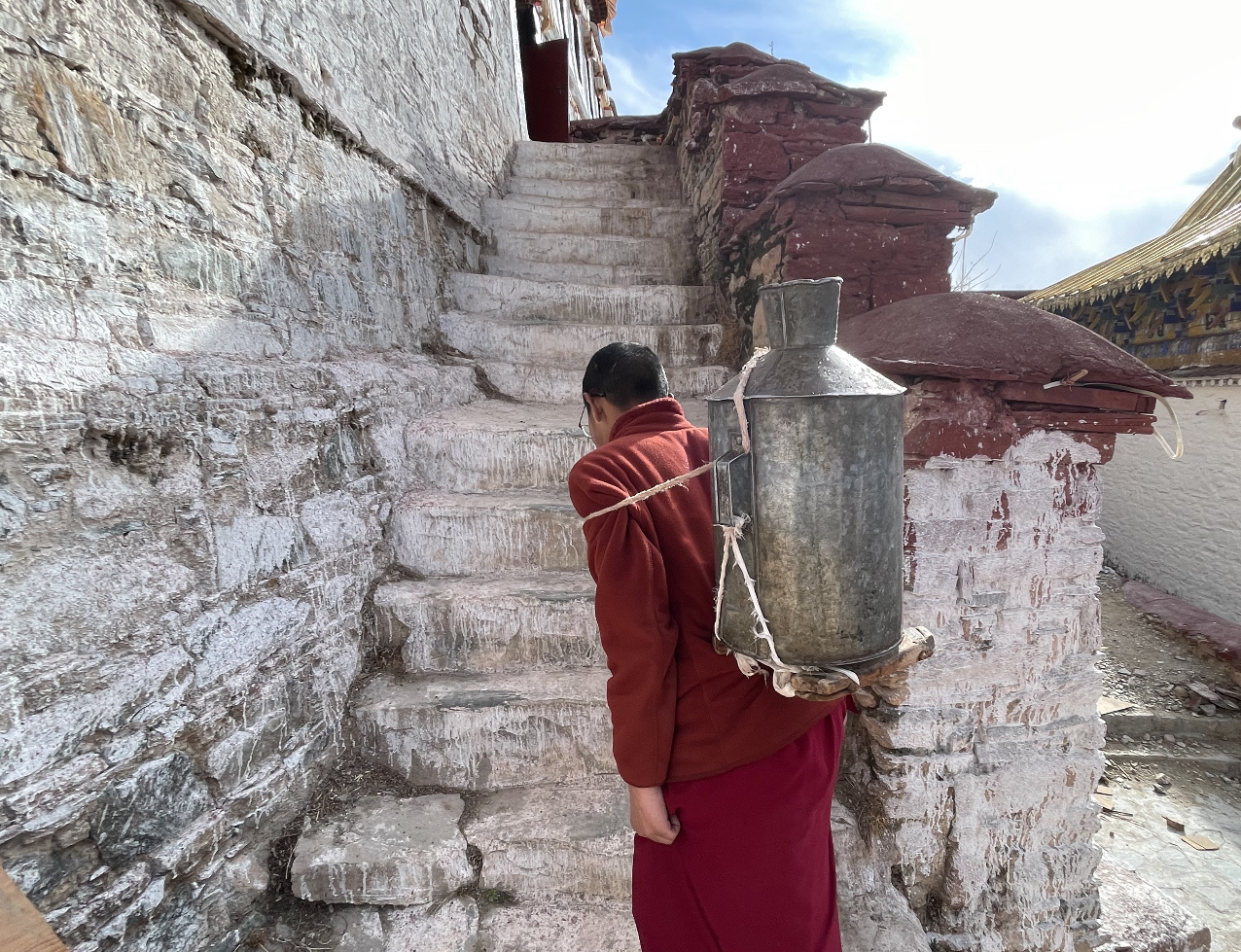 拉萨步行朝拜攻略详细,拉萨旅游必游寺院