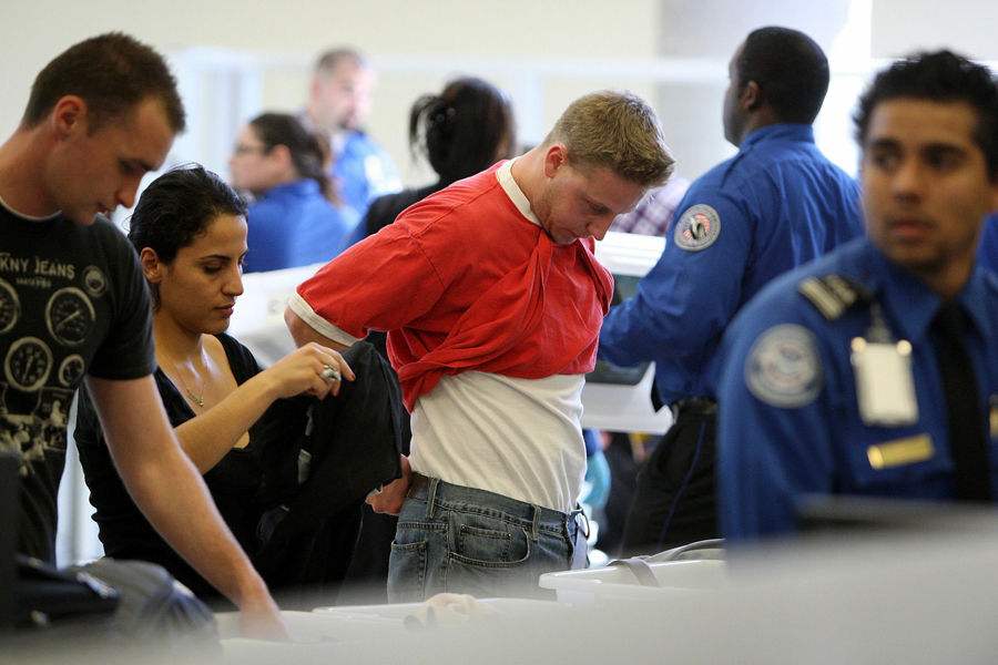 入境中国要检查手机吗,入境时海关只检查手机