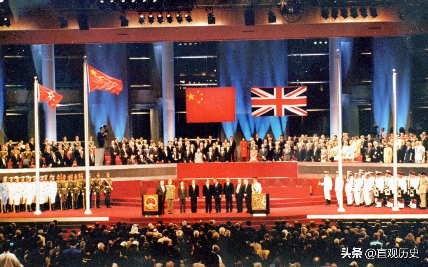 百亿富豪放弃原国籍,百亿富豪加入中国国籍完整版