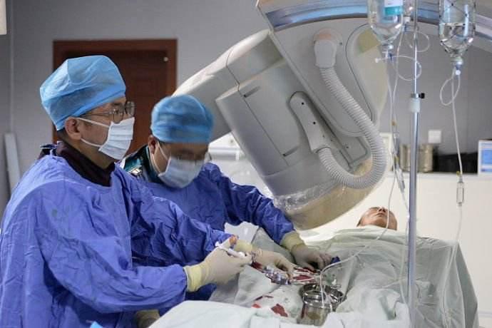 做了支架手术后出现胸闷胸痛,放了支架后还是感觉胸闷和胸痛