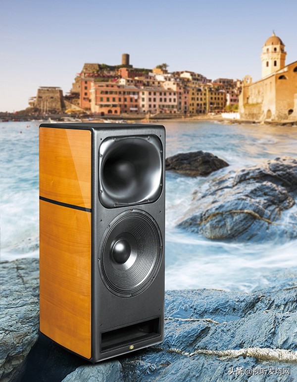 绝美意式风格:意大利优力声UnisonResearchMax2号角音箱