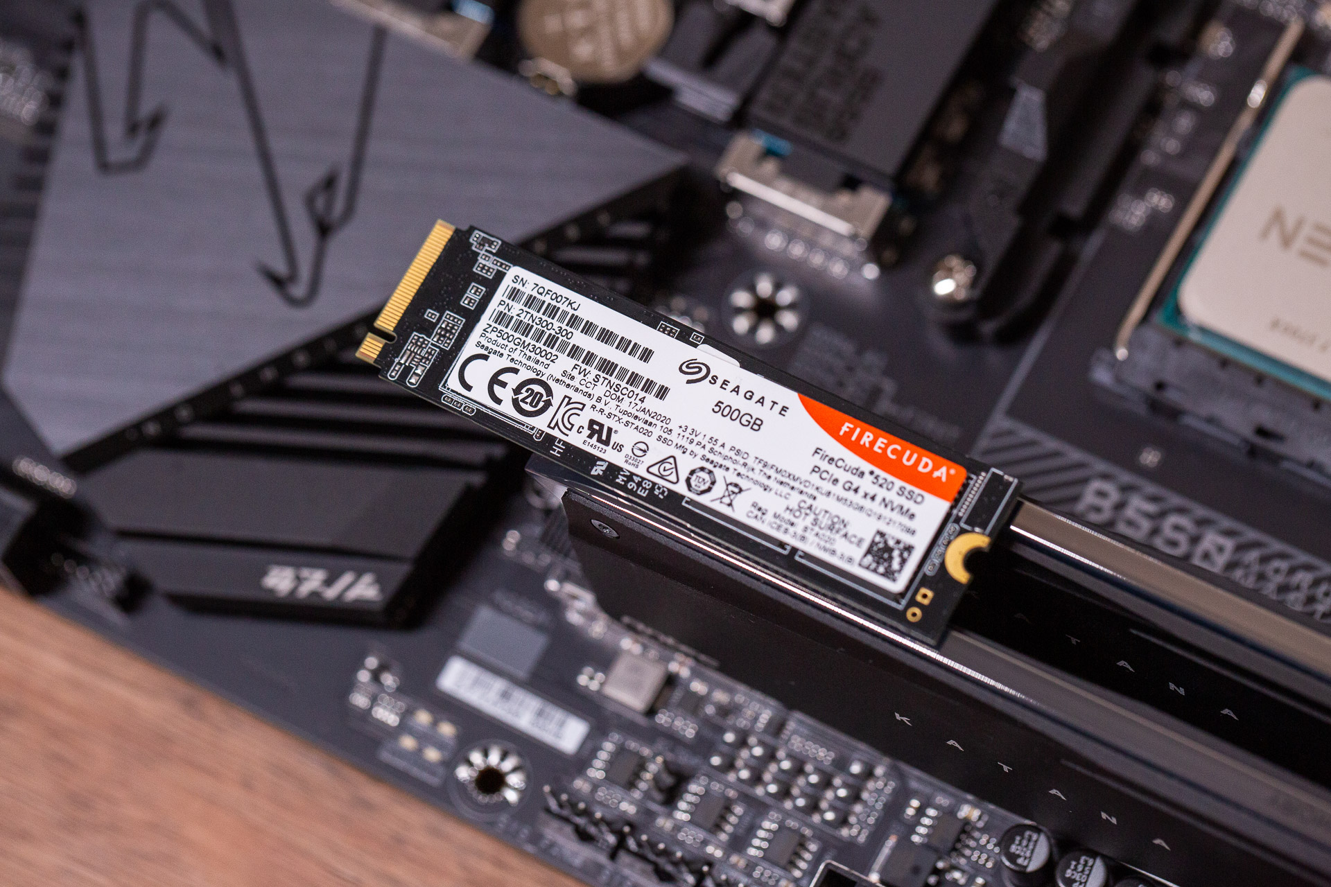 b550主板能发挥5900x性能吗,b550主板支持5800x3d吗