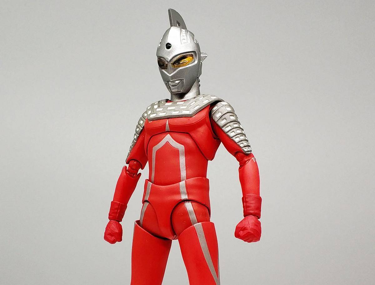 模玩机设:以弹之名守望地球地球的赤红巨人SHF赛文