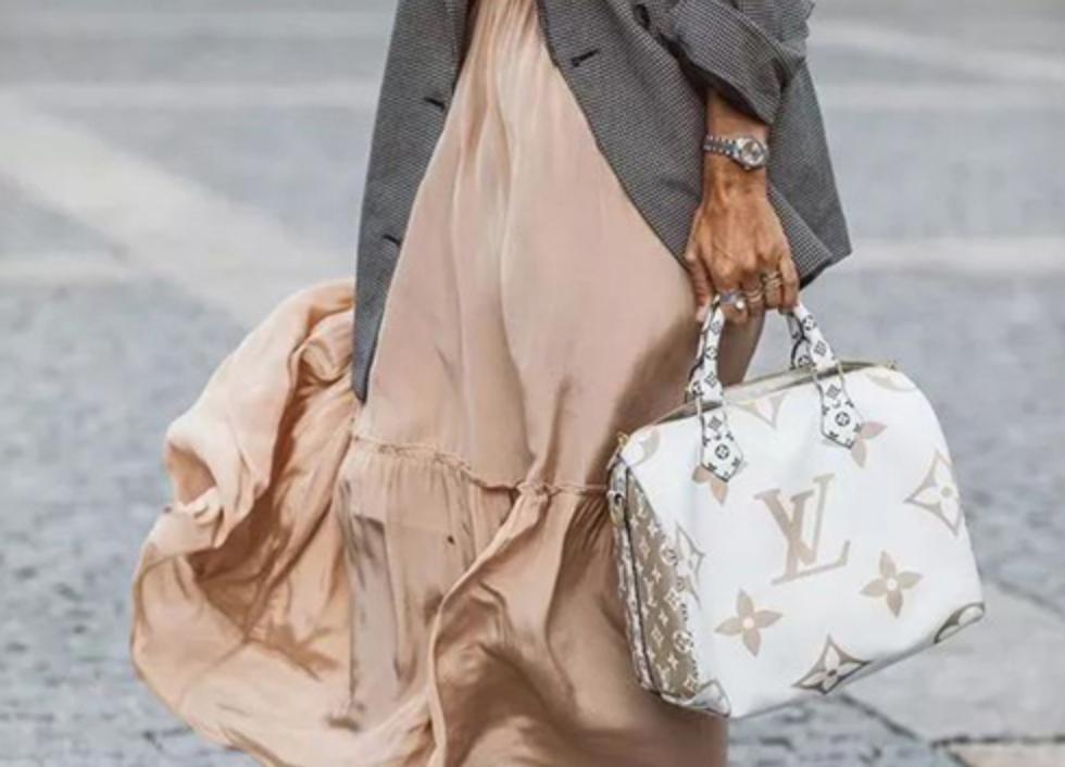 lv哪款包百搭最值得买,lv包今年最流行什么款