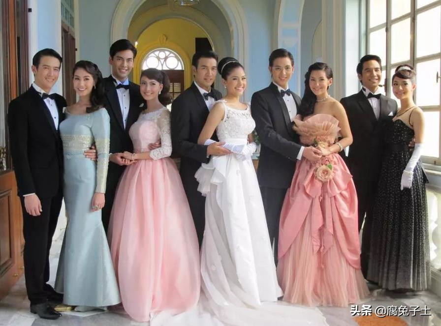 天使巧入怀《名门绅士之曼舞云霄》