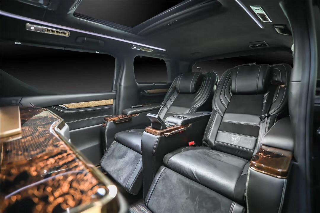 埃尔法丰田香港报价,丰田埃尔法为何能卖到100多万