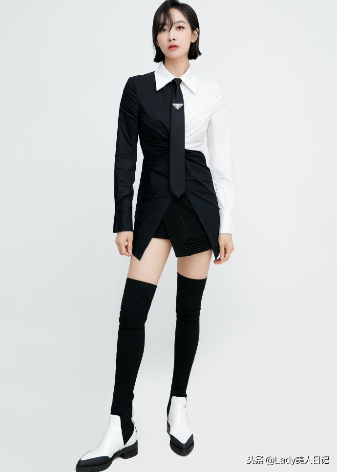 宋茜银色光幕裙搭配星光高筒靴,宋茜穿超长过膝高筒靴