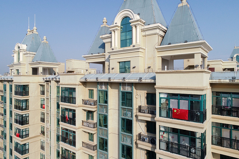 同一栋楼为啥西户比东户更有价值,同一栋楼东边户和中间户哪个好