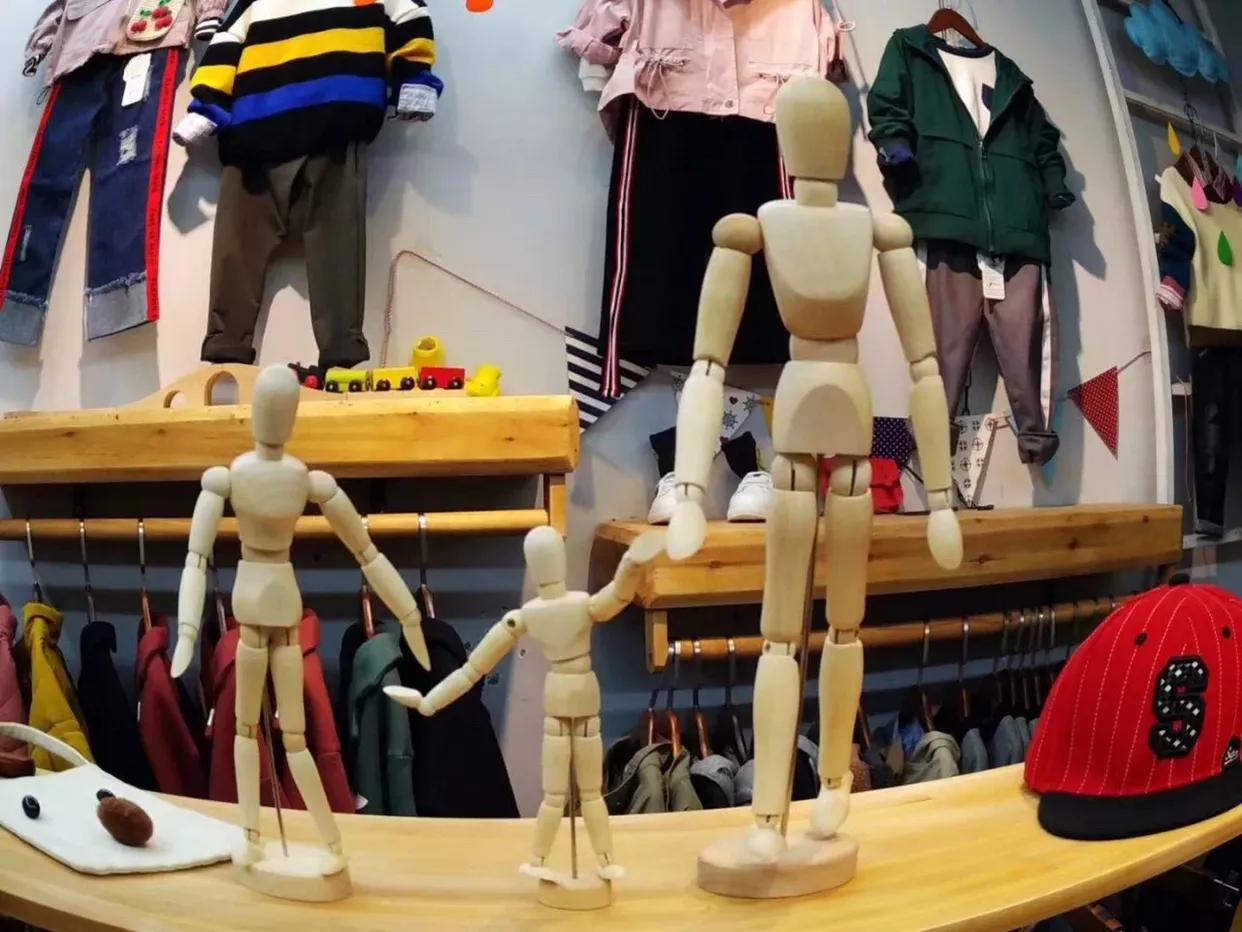 童装崛起时代,看二胎奶爸贩卖个人美学,玩转童装批发零售