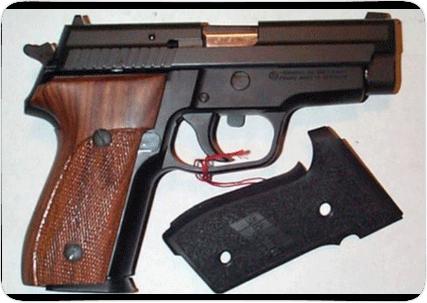 二战美国四大经典手枪,二战手枪勃朗宁m1911