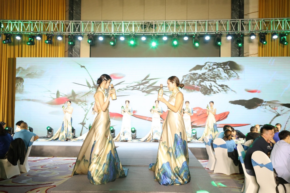 洋河微分子43.8度微客怎么样,洋河微分子微客升级版