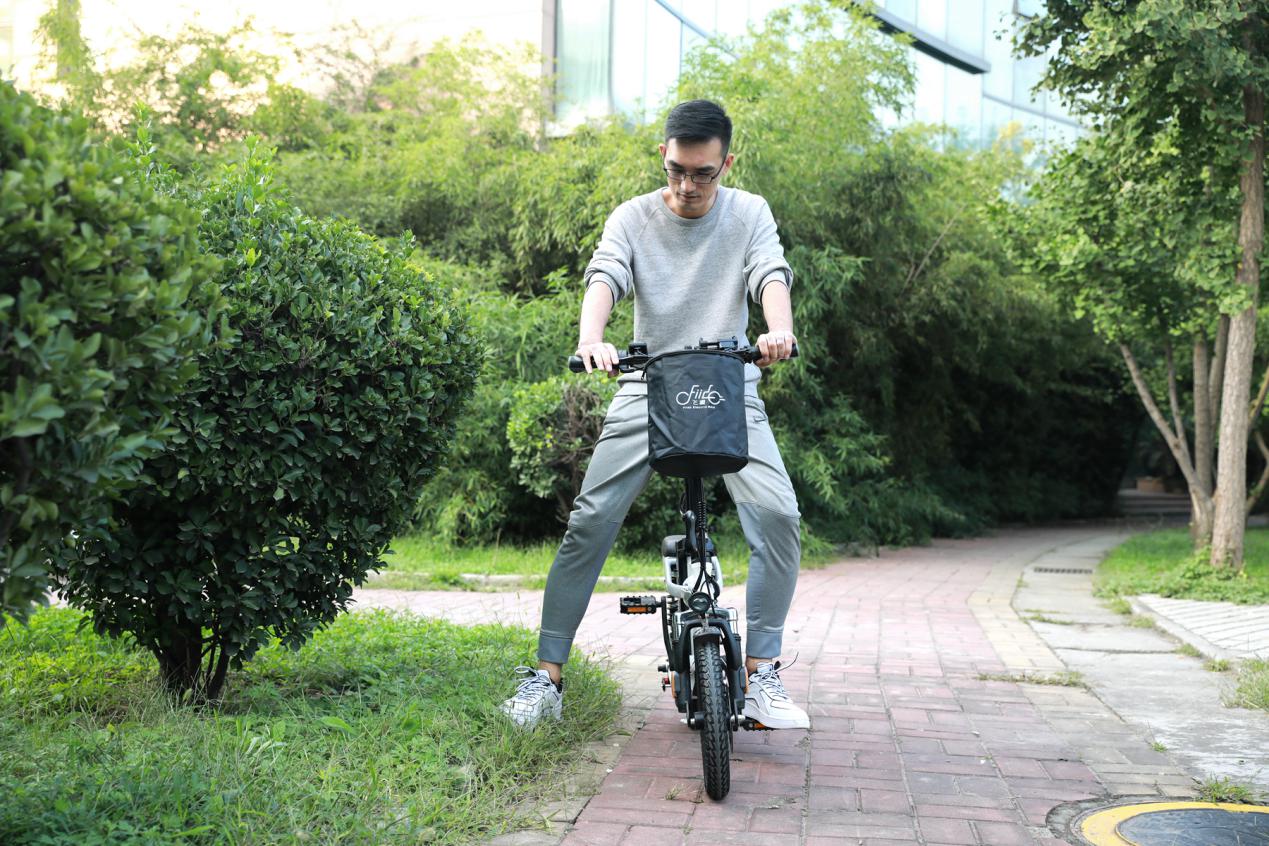 24伏电动车能跑多快,电动车72v20a电池冬天能跑多远