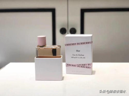 博柏利花香水,博柏利花与她淡香水和浓香水