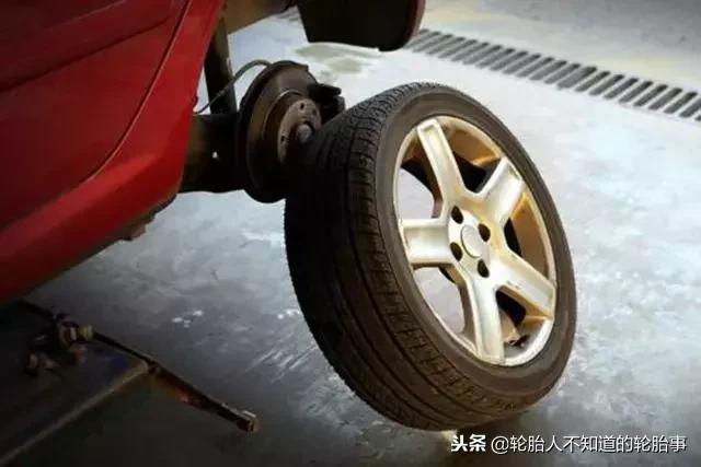 米其林哪款轮胎胎噪小耐磨,轮胎普利司通和米其林哪个更耐磨