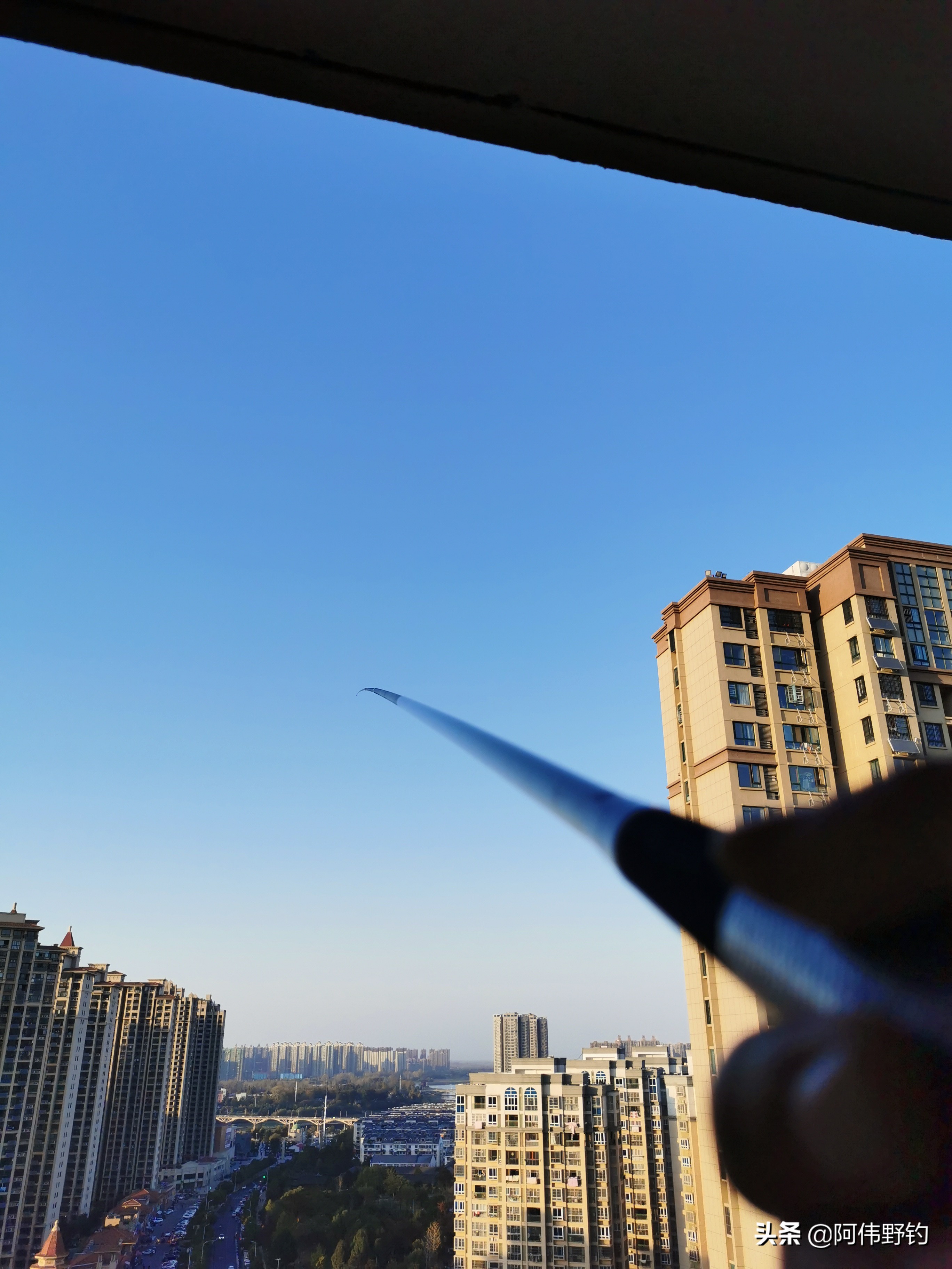 捡漏特价清仓鱼竿视频大全,一百多块钱的4米5的鱼竿