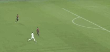 诺伊尔和内马尔点球大战,诺伊尔扑出内马尔单刀