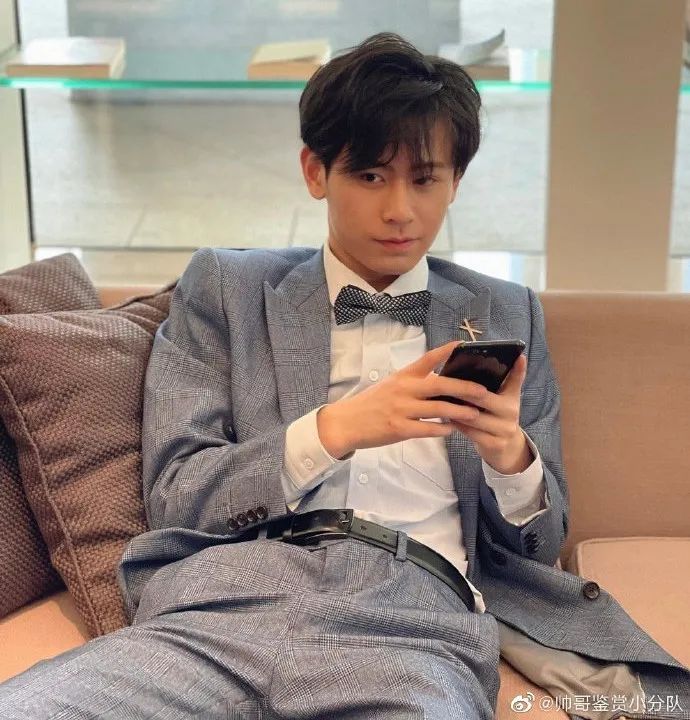 素人帅哥闪照合集,素人帅哥集锦