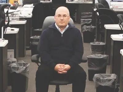 迷雾中的科恩：“死肥宅”外表，却是华尔街最令人胆寒的一匹狼