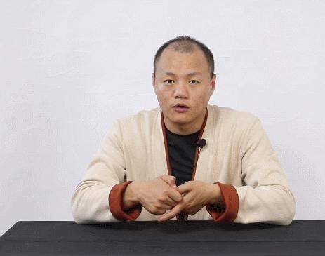 喉咙沙哑泡点什么茶水呢,声音沙哑喝香菇茶水