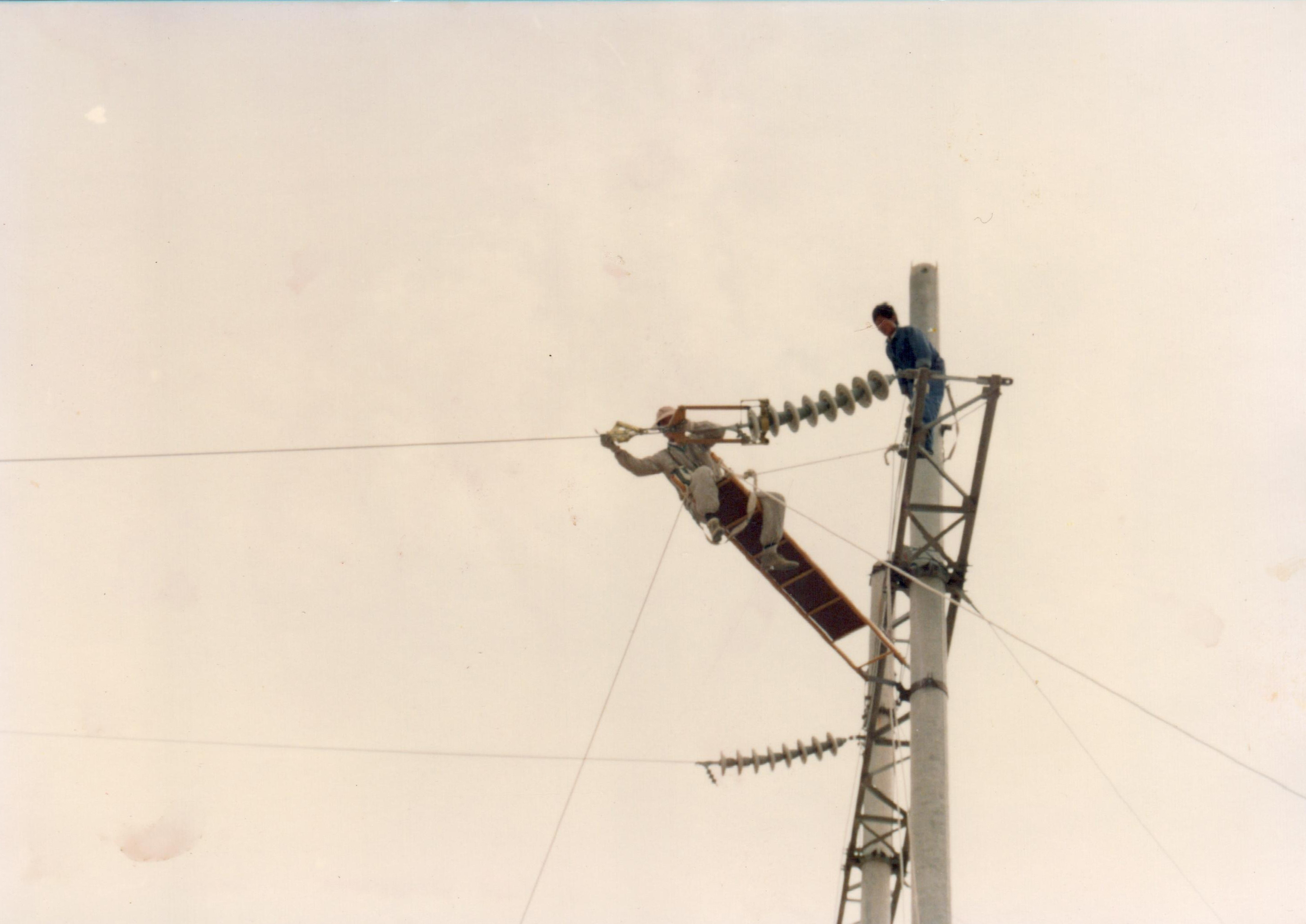 从蒙西到北京,四十年,内蒙古电力创造草原上的发展奇迹!