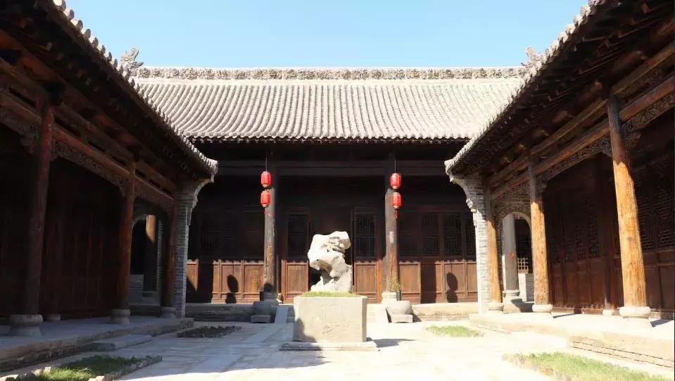 青少年成长冬令营课程,青少年冬令营拓展项目