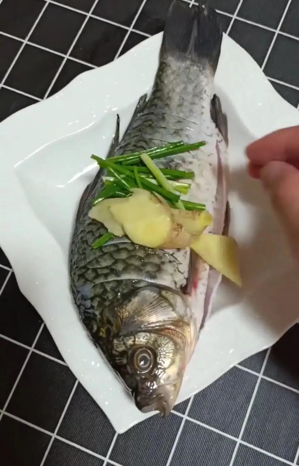 美食剁椒鱼的做法大全,做剁椒鱼剁椒酱直接用行不