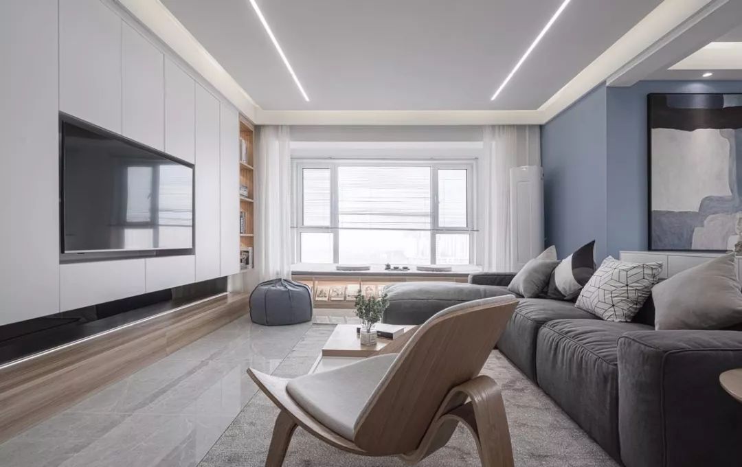 客厅大面积地砖深灰色铺贴效果图,客厅地砖简约铺贴图