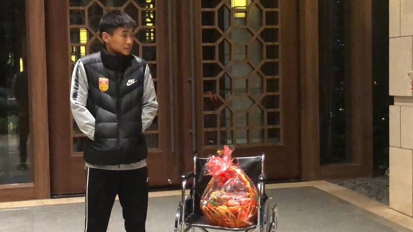 韦世豪到底做了什么被骂,韦世豪为什么去踢球