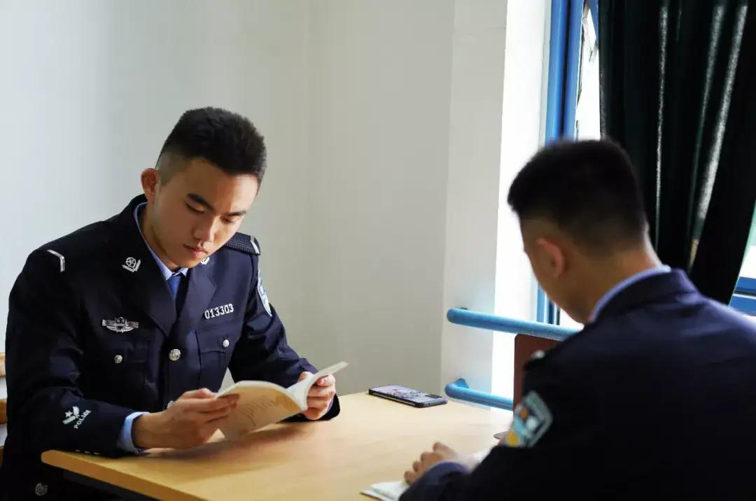 军警院校对近视眼睛手术的要求,报考军队院校前做视力矫正可以吗